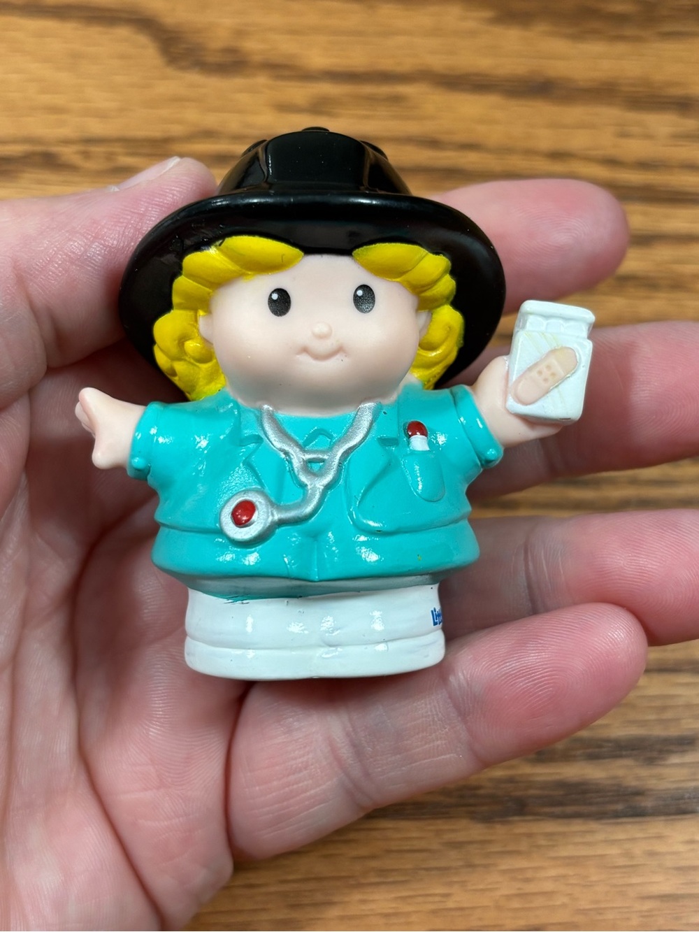 FISHER PRICE Little People Paramedic Cheryl Black Hat Figure Toy 2008 Mattel